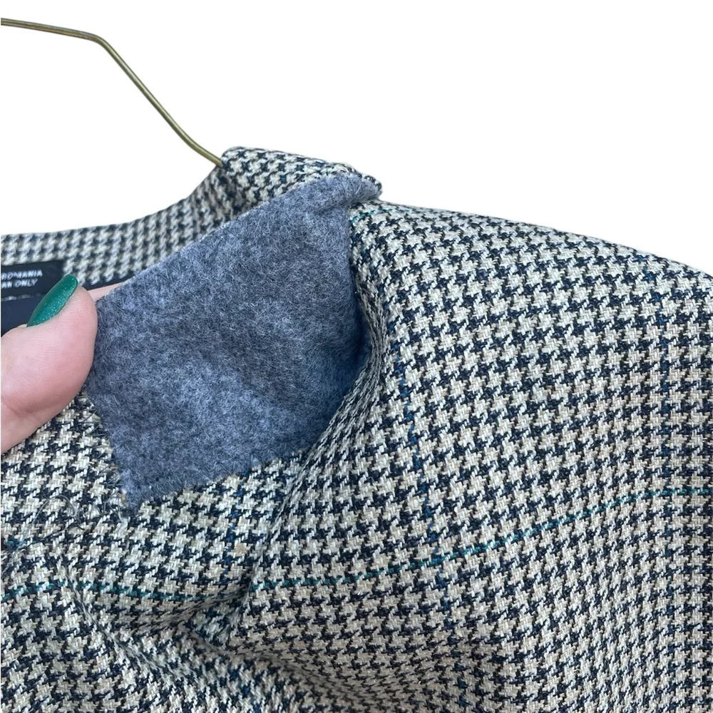 Oscar De La Renta Men’s Tailored Suit Jacket